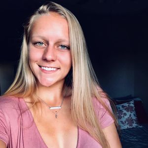 Meet your Posher, Kortney